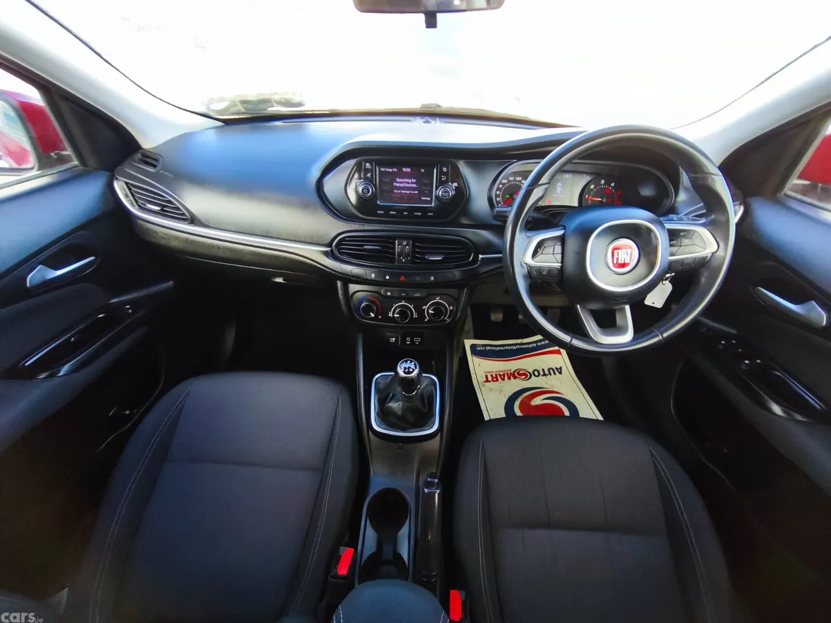 Fiat Tipo MPV, Diesel, 2017, Red