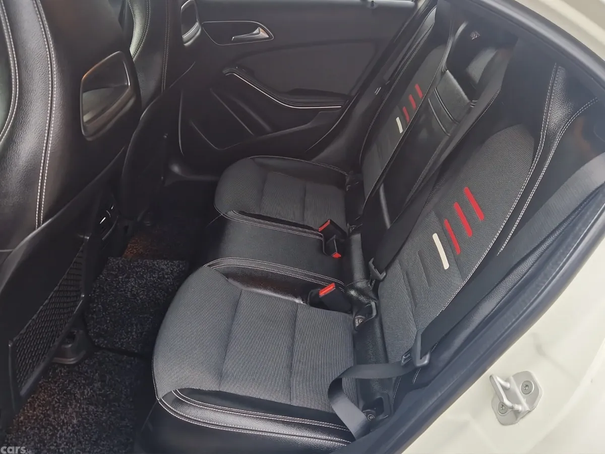 Mercedes-Benz A-Class Hatchback, Petrol, 2017, White