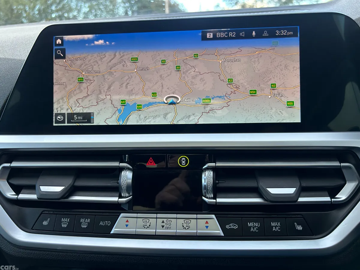 BMW 3-Series Saloon, Petrol Hybrid, 2022, Blue