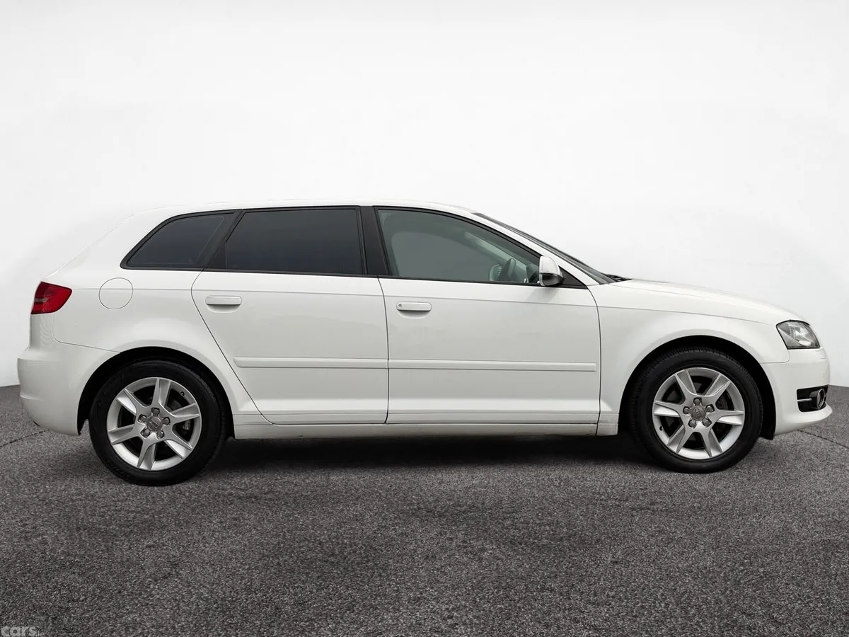 Audi A3 Hatchback, Petrol, 2011, White