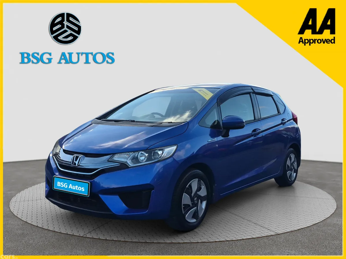 Honda Fit Hatchback, Petrol Hybrid, 2015, Blue