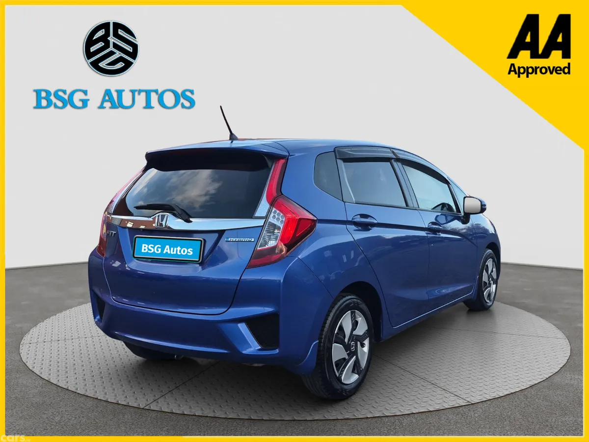 Honda Fit Hatchback, Petrol Hybrid, 2015, Blue