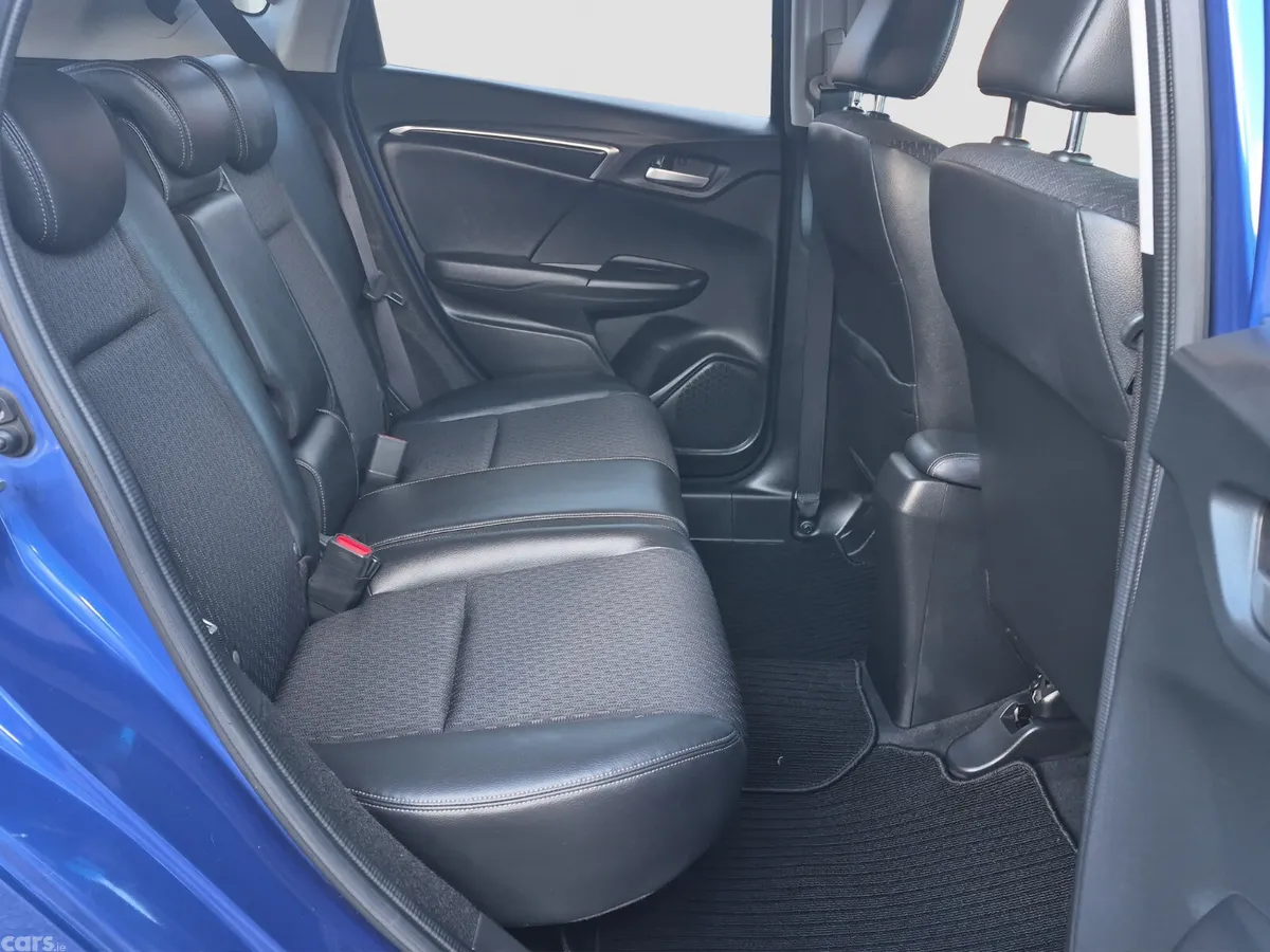 Honda Fit Hatchback, Petrol Hybrid, 2015, Blue