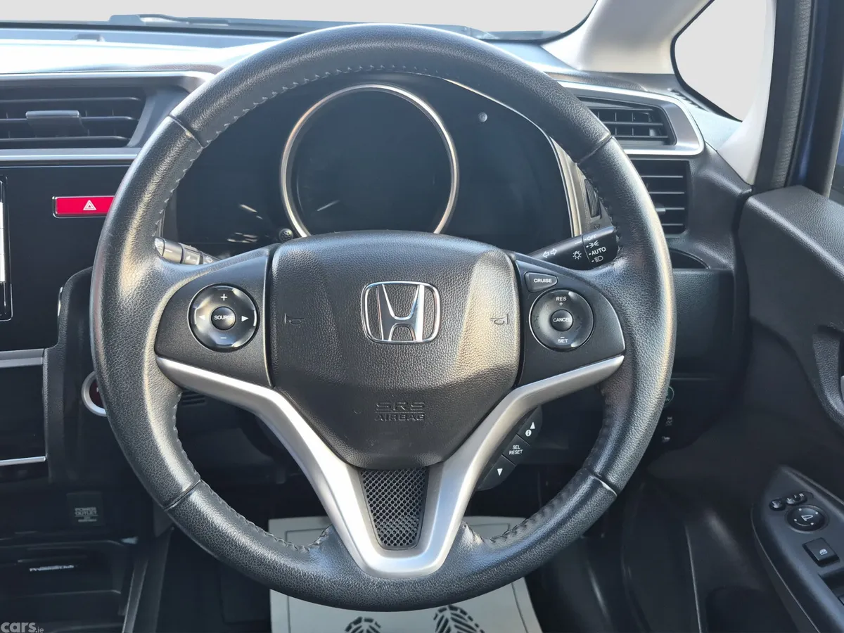 Honda Fit Hatchback, Petrol Hybrid, 2015, Blue