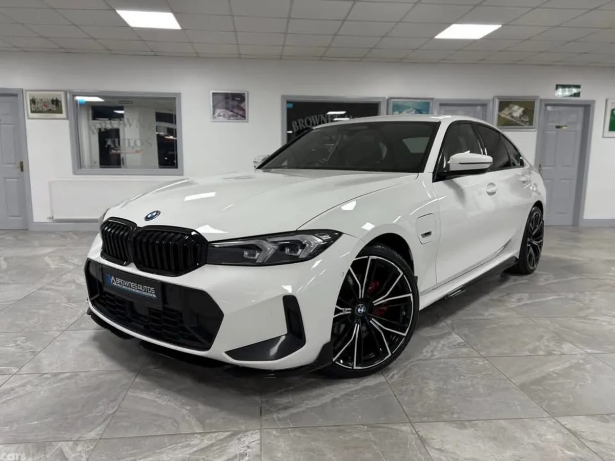 BMW 3-Series Saloon, Petrol Plug-in Hybrid, 2023, White