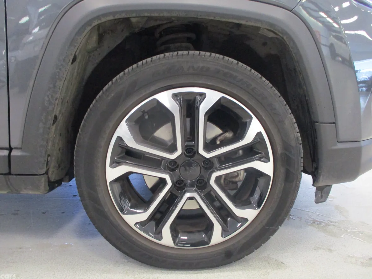 Jeep Compass SUV, Petrol Hybrid, 2024, Grey