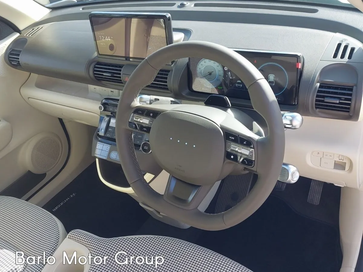 Hyundai INSTER SUV, Electric, 2027, White