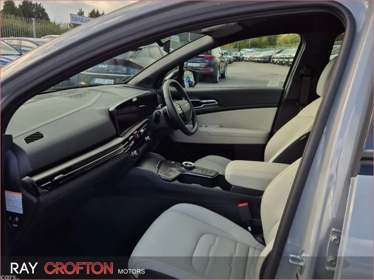 Kia Sportage SUV, Petrol Plug-in Hybrid, 2026, Grey
