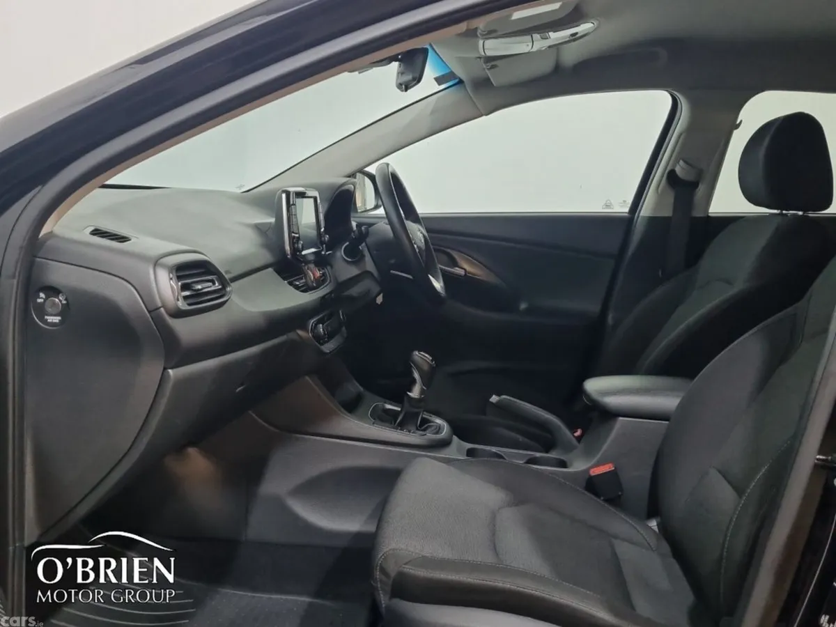 Hyundai i30 Hatchback, Diesel, 2021, Black