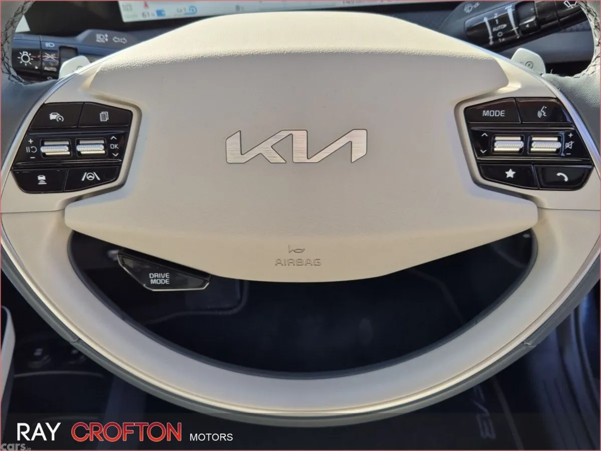 Kia EV6 MPV, Electric, 2023, Blue
