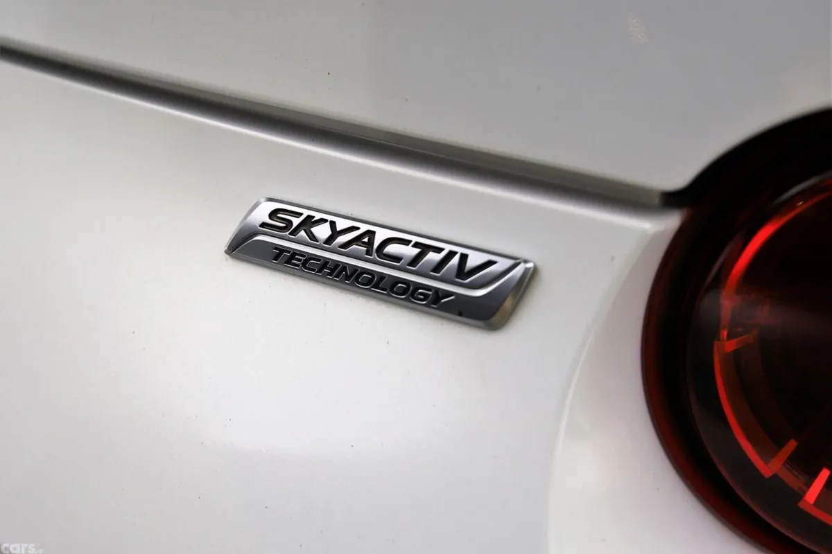 Mazda MX-5 Convertible, Petrol, 2016, White