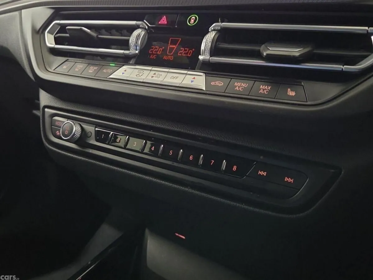 BMW 1-Series Hatchback, Diesel, 2021, Black
