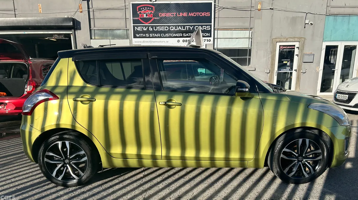 Suzuki Swift Hatchback, Petrol, 2015, Yellow