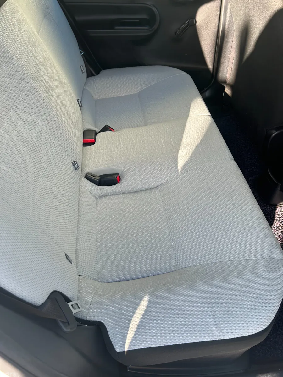 Toyota Aqua Hatchback, Petrol Hybrid, 2019, Silver