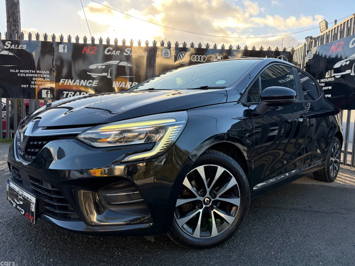 Renault Clio Hatchback, Petrol, 2021, Black