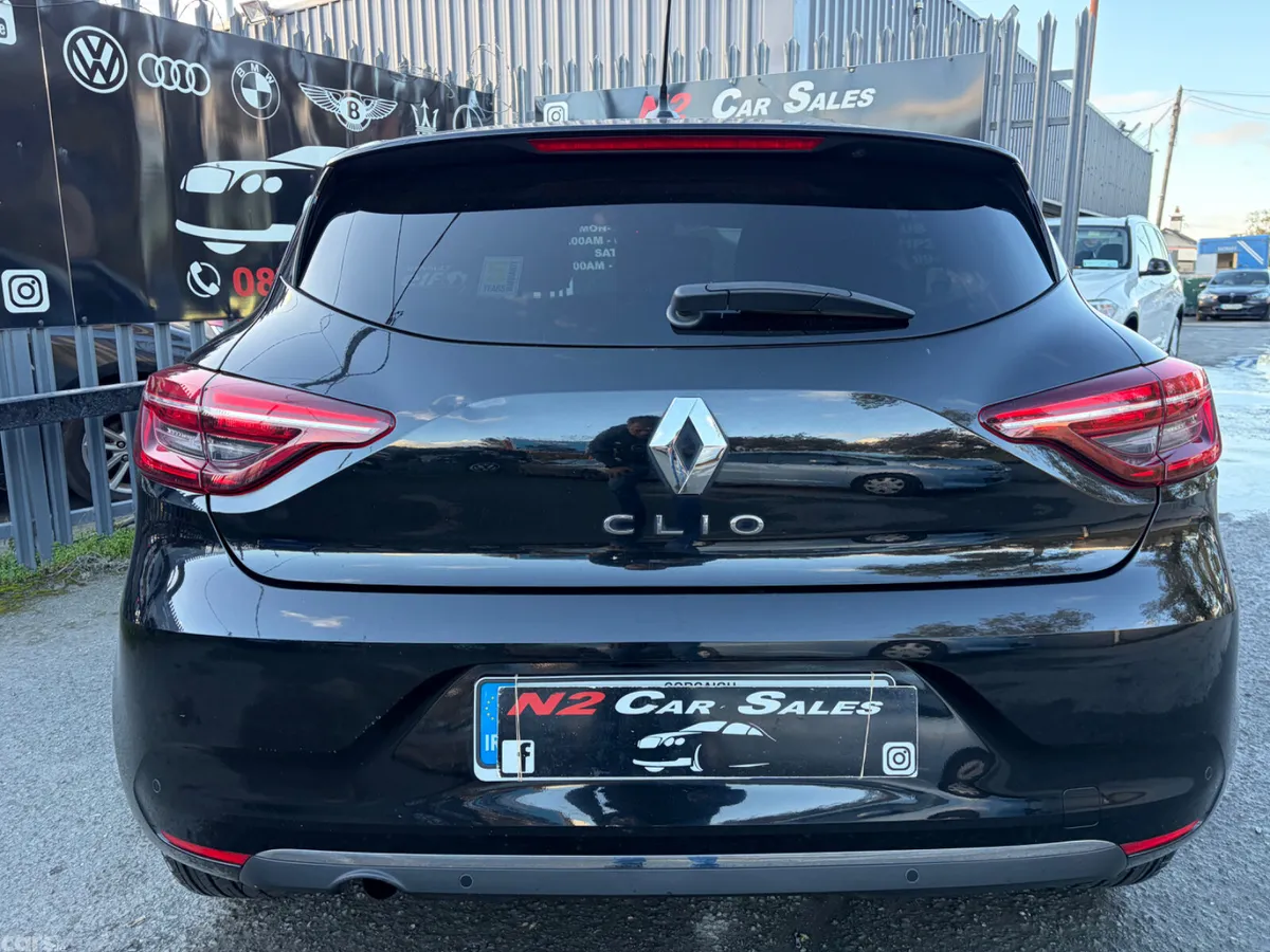 Renault Clio Hatchback, Petrol, 2021, Black