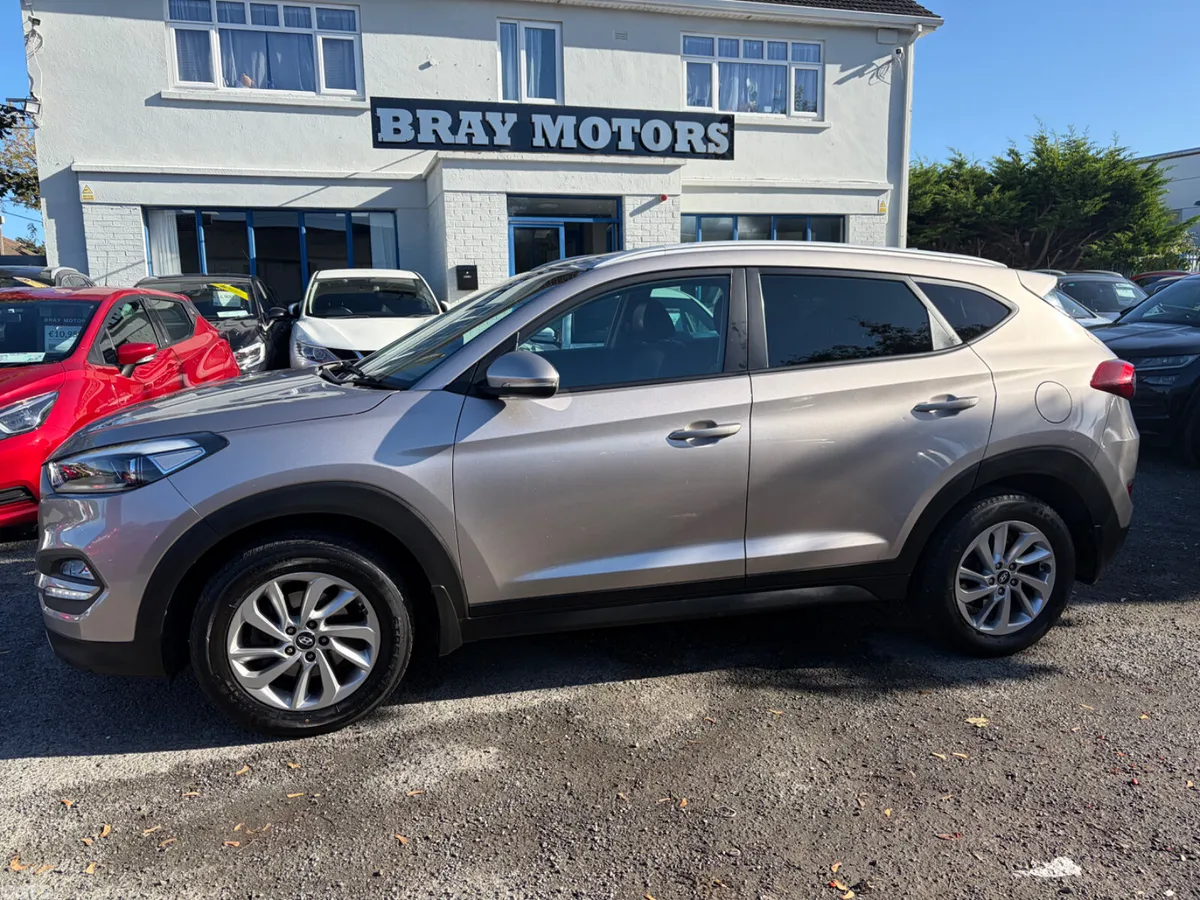 Hyundai Tucson SUV, Diesel, 2016, White