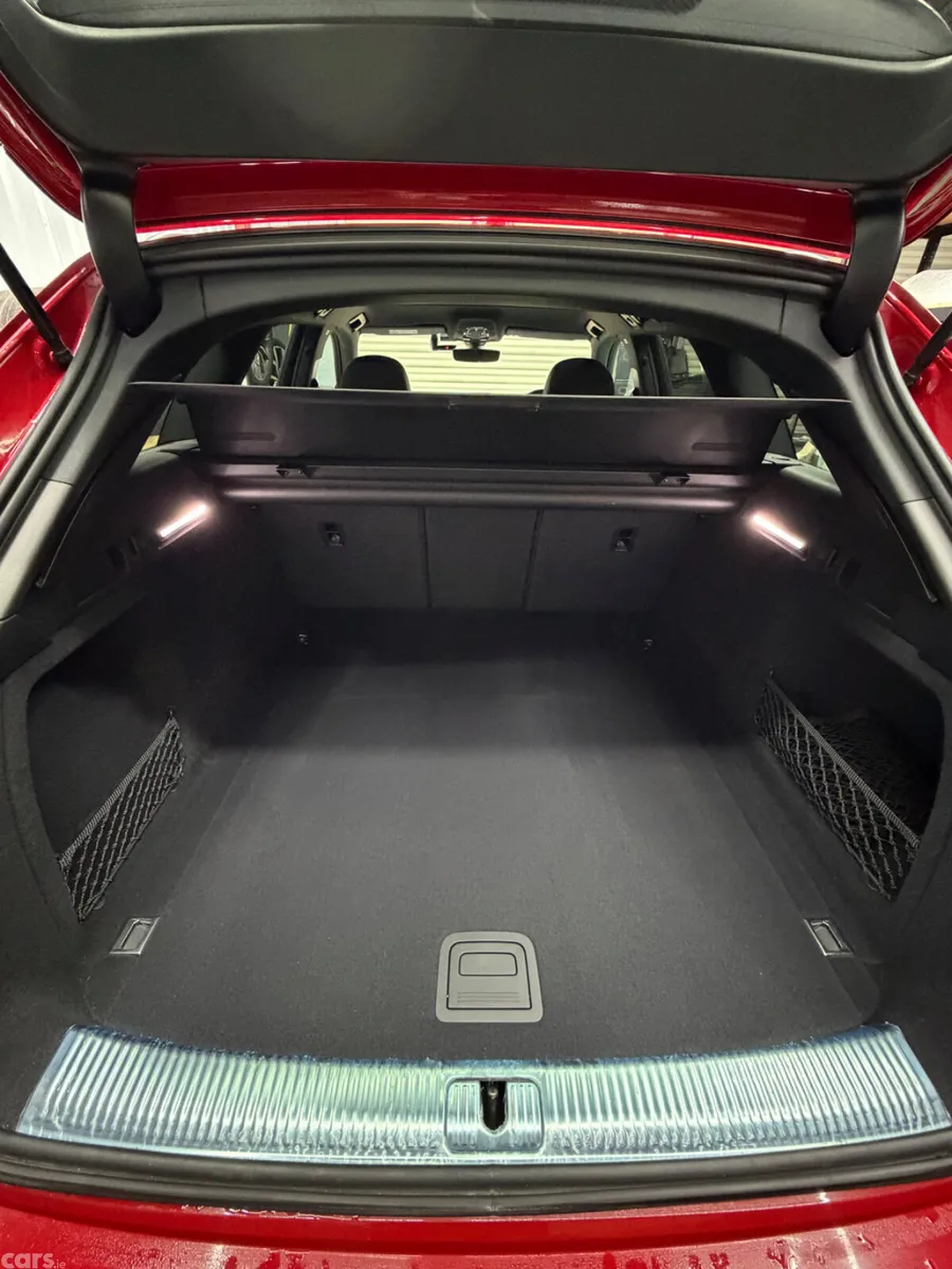 Audi A4 Estate, Petrol, 2019, Red