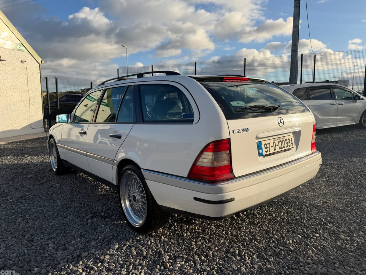 Mercedes-Benz C-Class Estate, Petrol, 1997, White