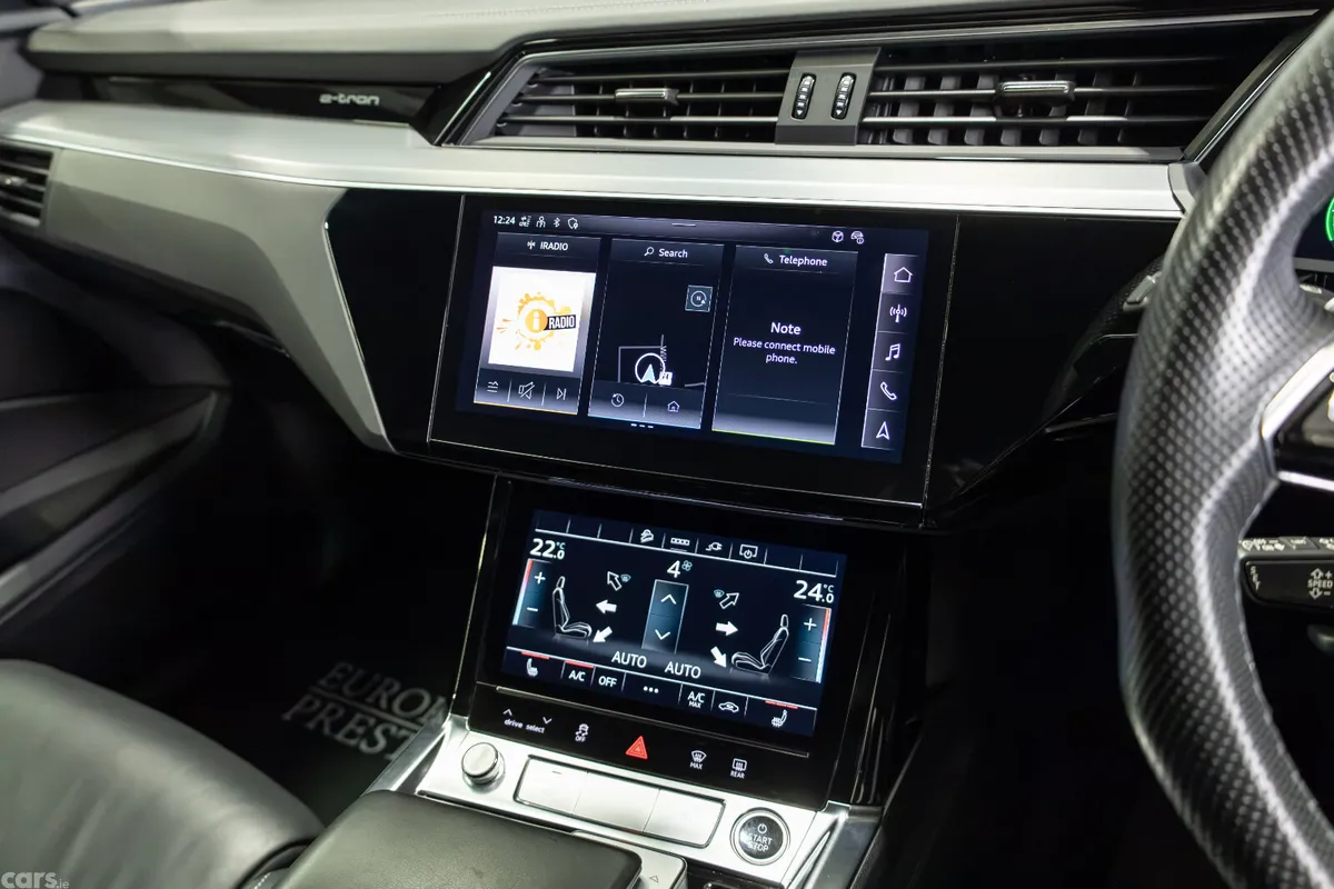 Audi Q8 e-tron SUV, Electric, 2022, Blue