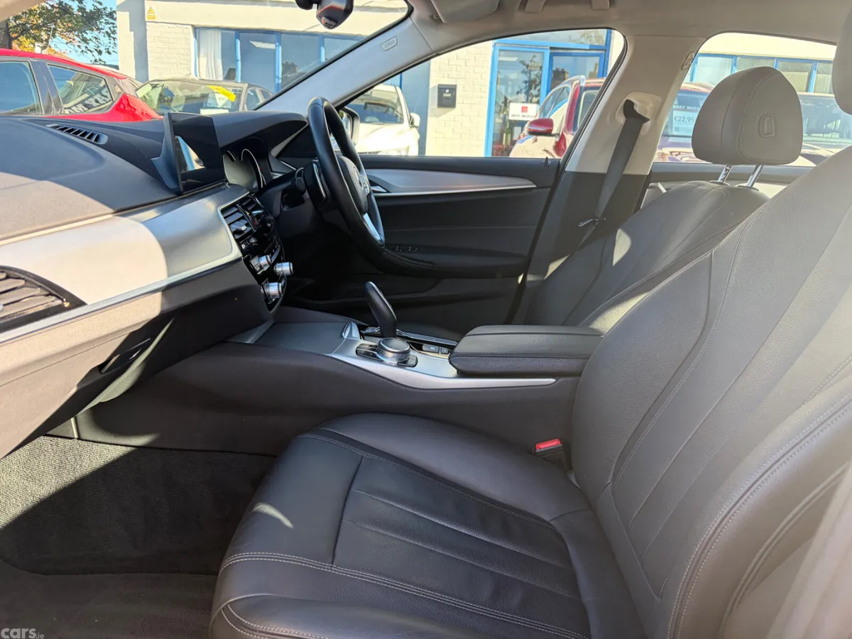 BMW 5-Series Saloon, Diesel, 2017, Blue