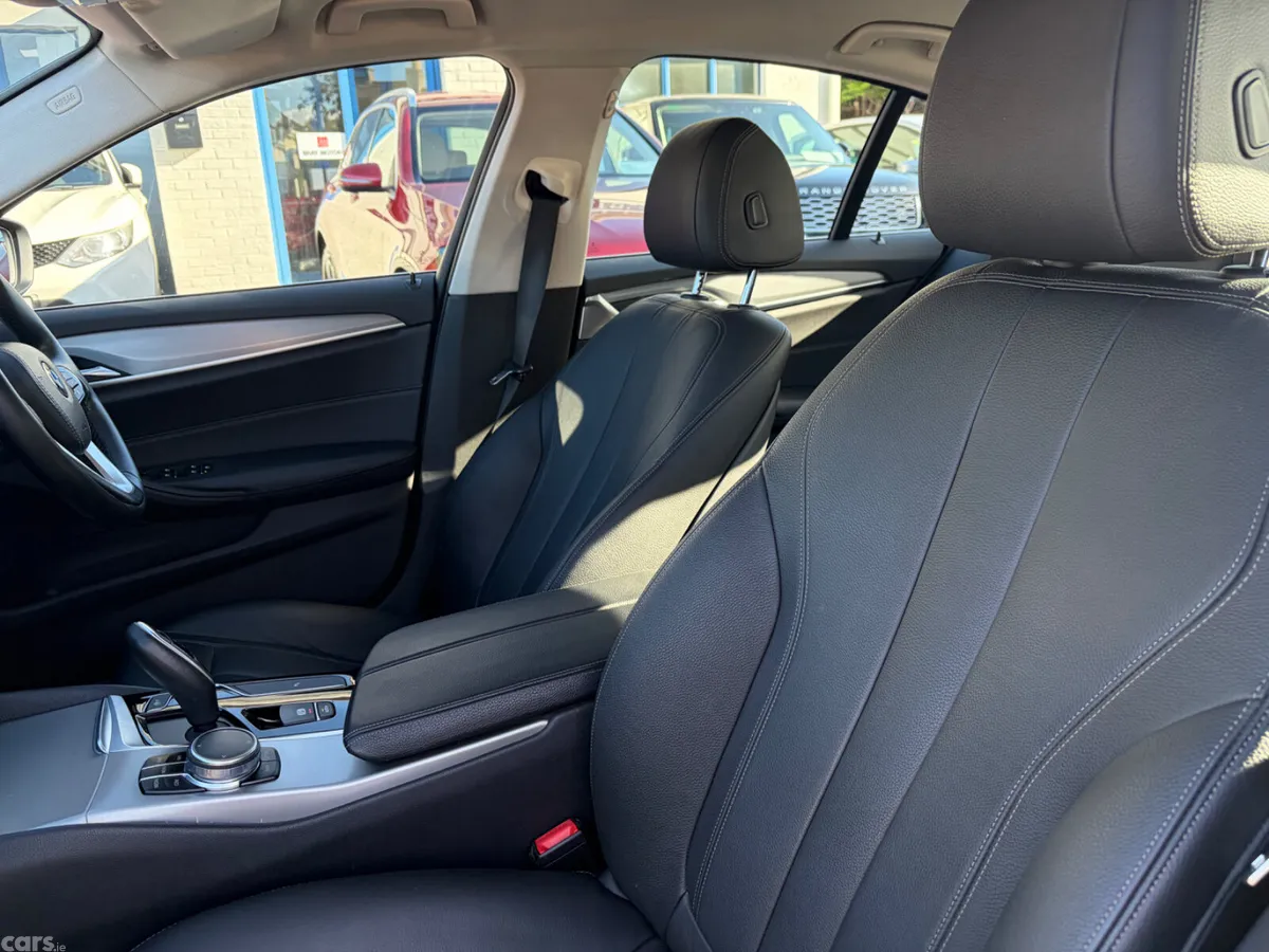 BMW 5-Series Saloon, Diesel, 2017, Blue