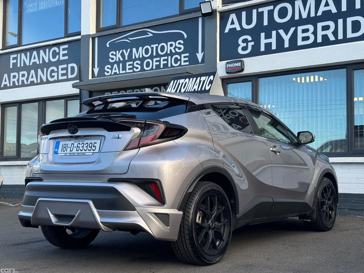 Toyota C-HR SUV, Petrol Hybrid, 2018, Silver