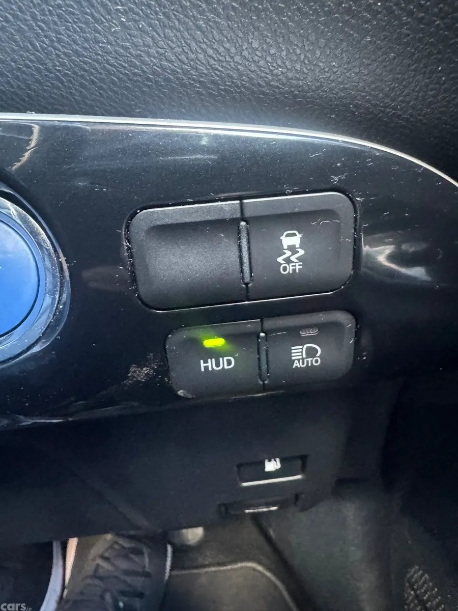 Toyota Prius Hatchback, Petrol Hybrid, 2017, Red