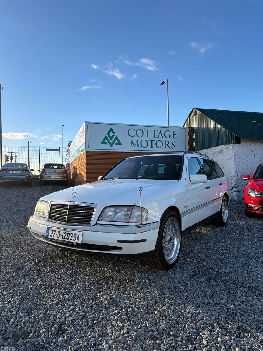 Mercedes-Benz C-Class Estate, Petrol, 1997, White