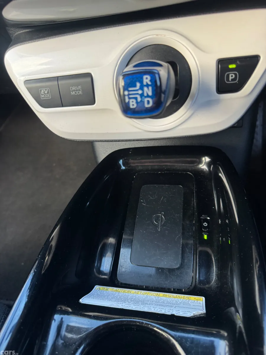 Toyota Prius Hatchback, Petrol Hybrid, 2017, Red