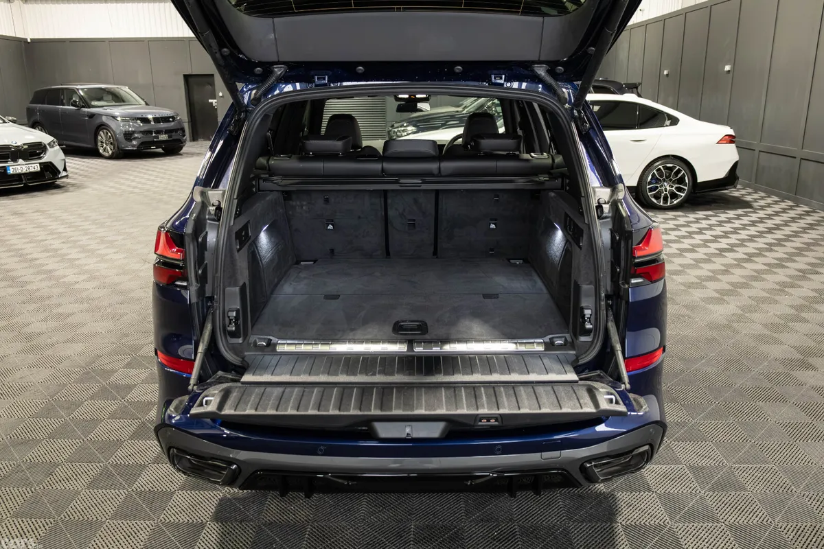 BMW X5 SUV, Petrol Plug-in Hybrid, 2026, Blue