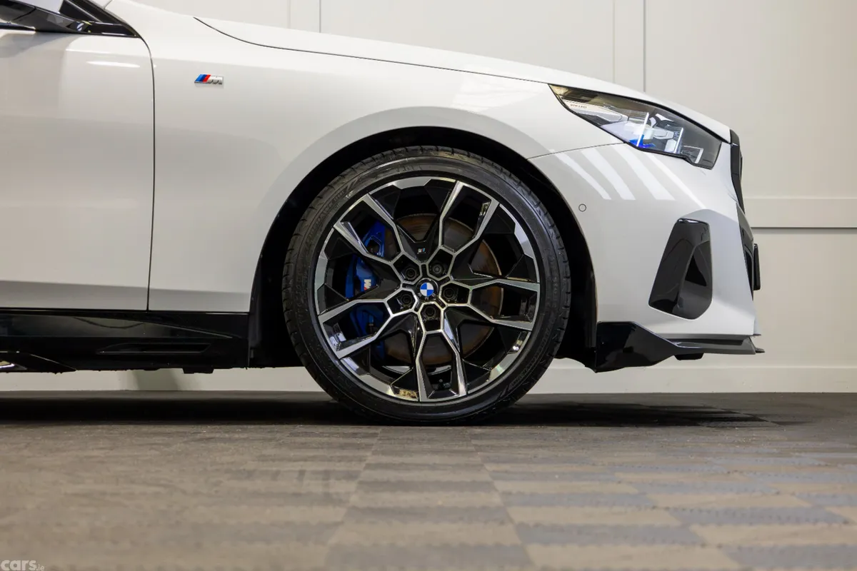 BMW i5 Saloon, Electric, 2024, White