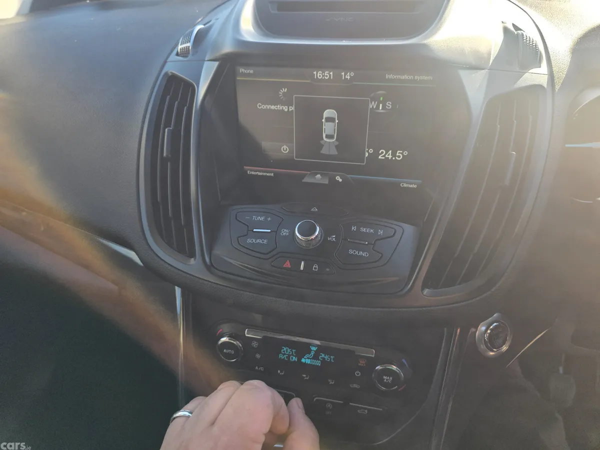 Ford Kuga SUV, Diesel, 2016, Black