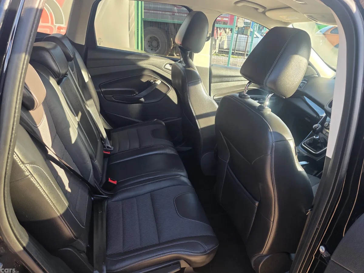 Ford Kuga SUV, Diesel, 2016, Black