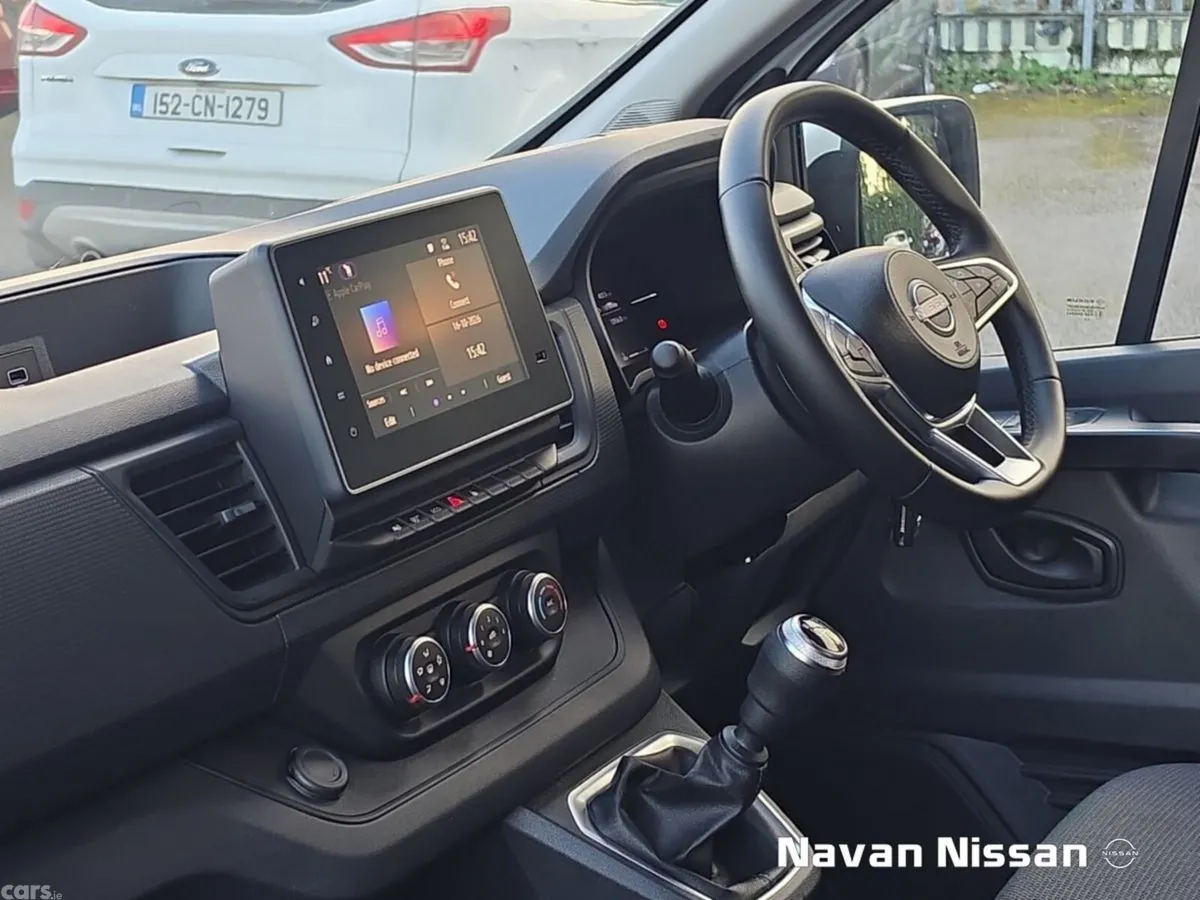 Nissan Primastar MPV, Diesel, 2026, White