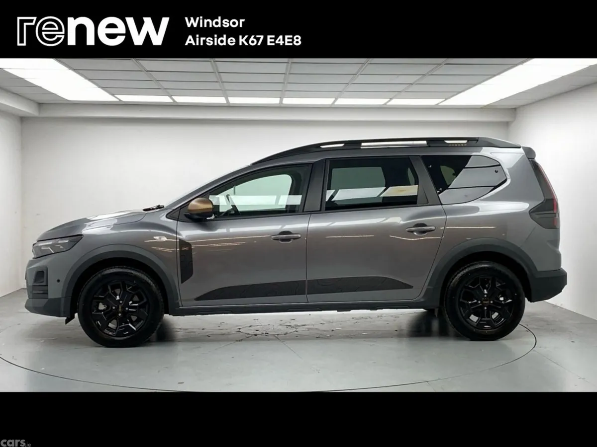 Dacia Jogger MPV, Petrol Hybrid, 2026, Grey
