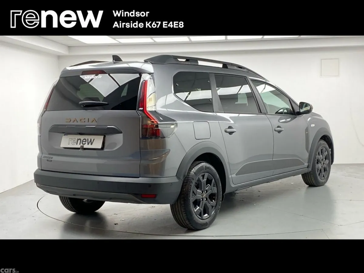 Dacia Jogger MPV, Petrol Hybrid, 2026, Grey