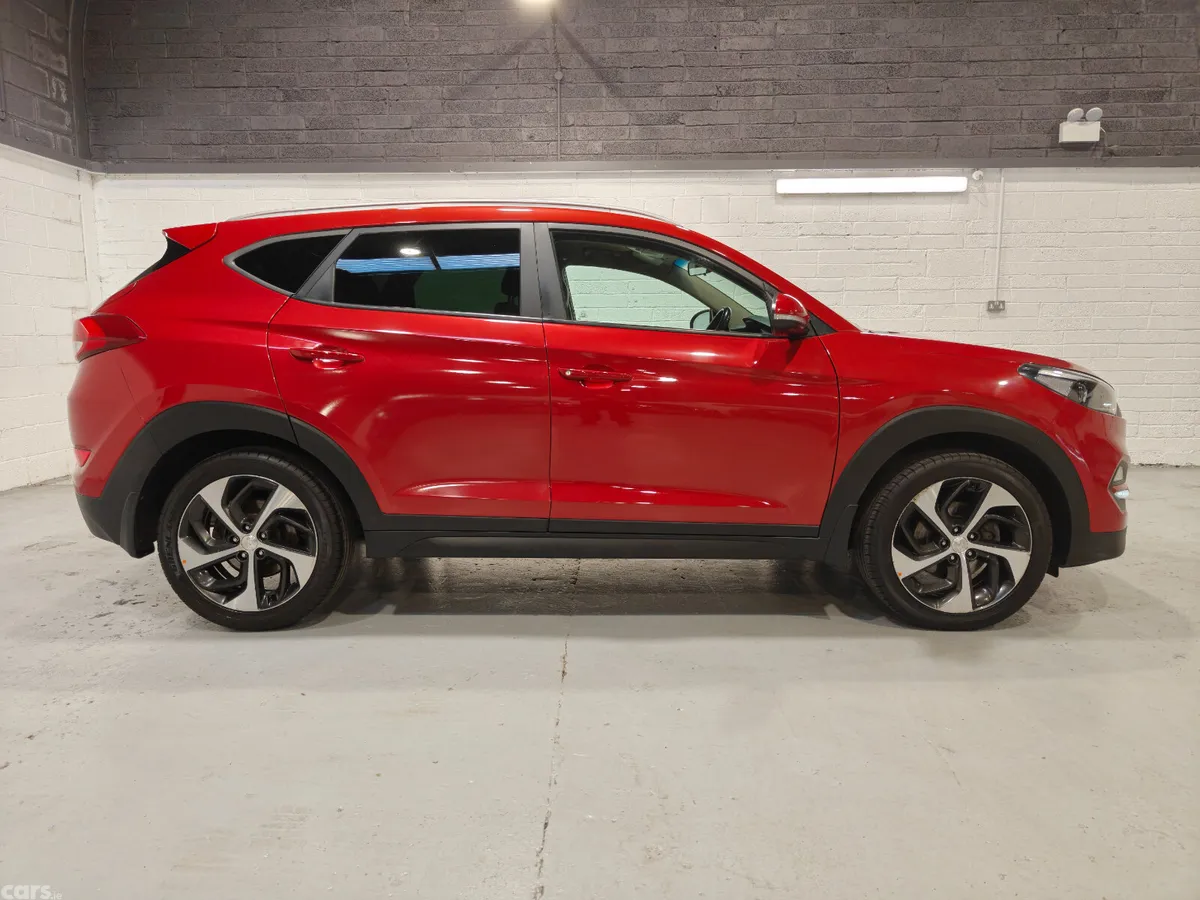 Hyundai Tucson SUV, Diesel, 2018, Red