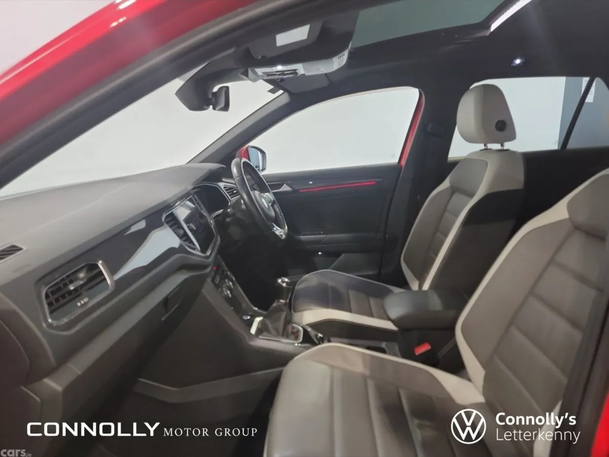 Volkswagen T-Roc SUV, Diesel, 2022, Red