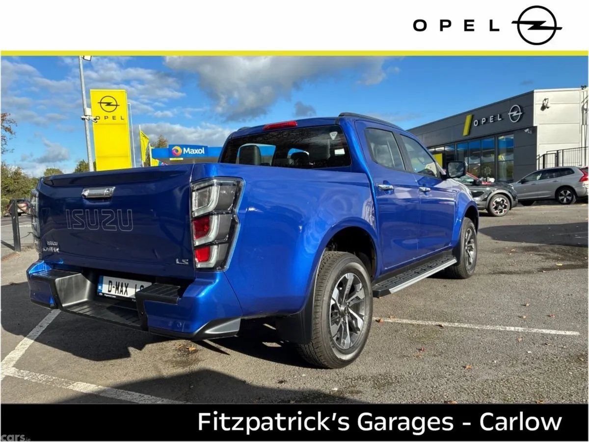 Isuzu D-Max Pick Up, Diesel, 2027, Blue