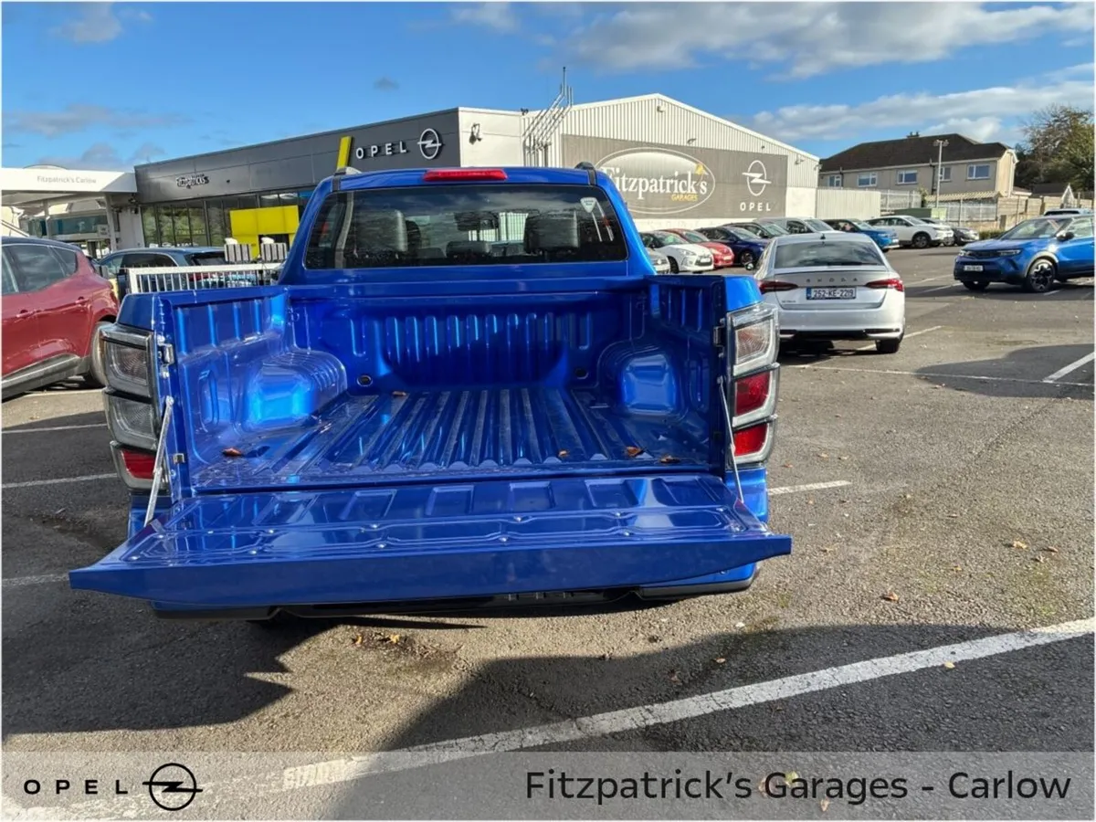 Isuzu D-Max Pick Up, Diesel, 2027, Blue