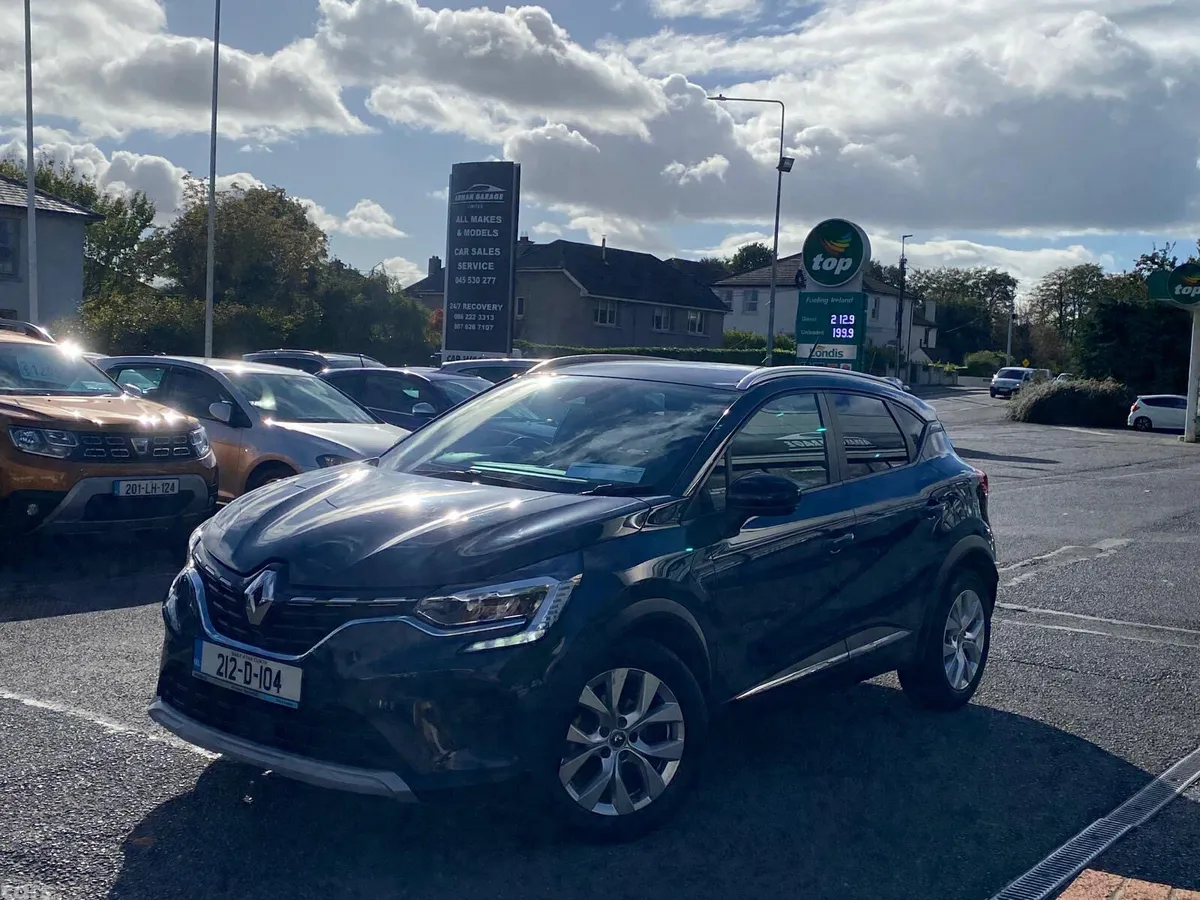 Renault Captur Hatchback, Petrol, 2021, Blue