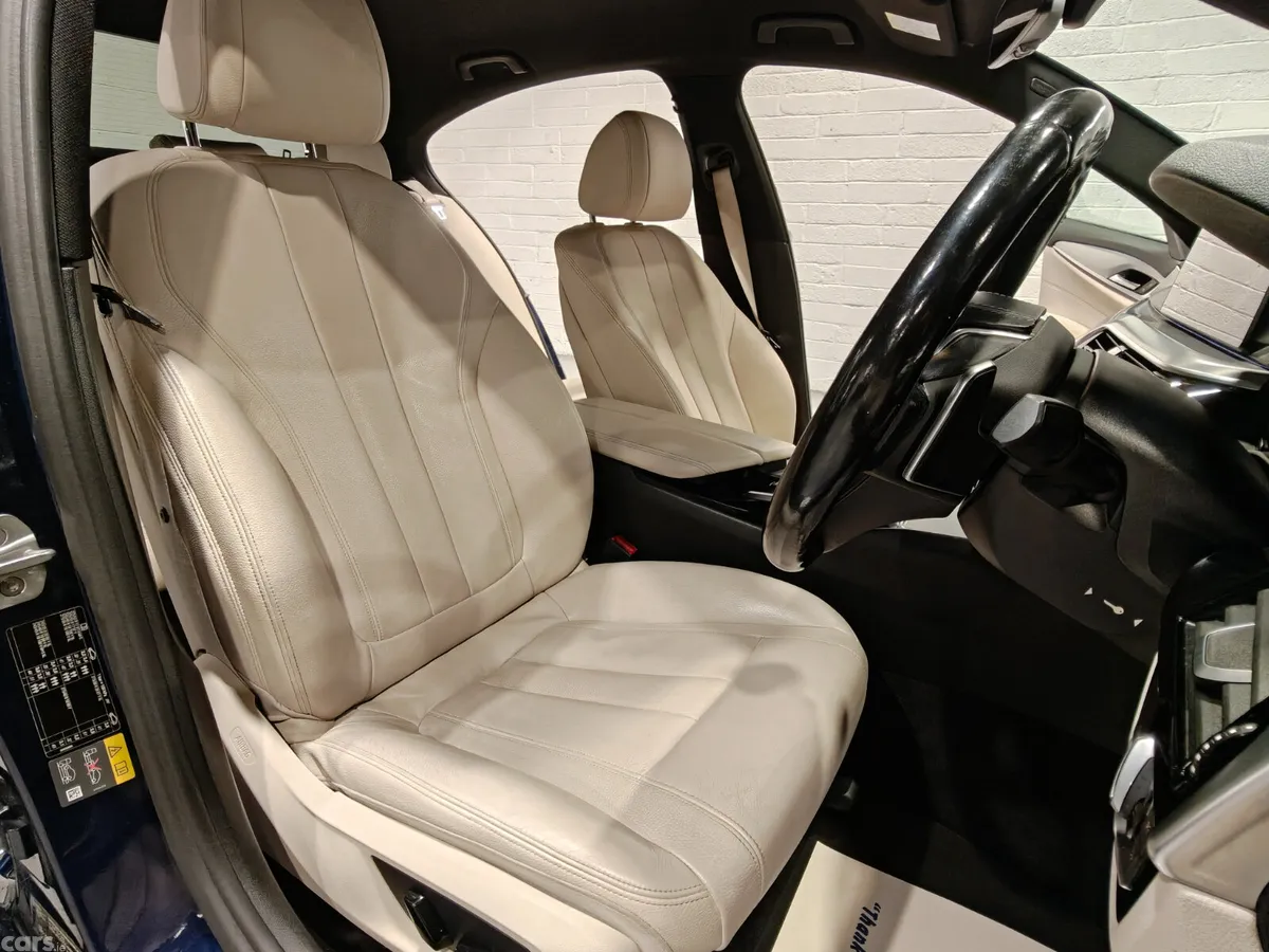 BMW 5-Series Saloon, Petrol Plug-in Hybrid, 2017, Blue