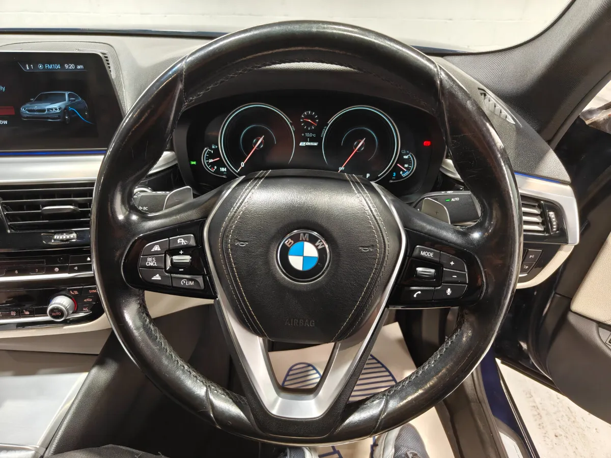 BMW 5-Series Saloon, Petrol Plug-in Hybrid, 2017, Blue