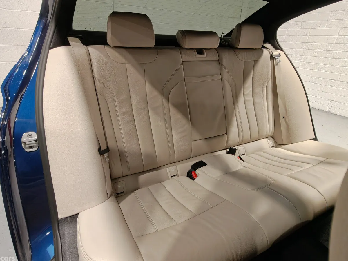 BMW 5-Series Saloon, Petrol Plug-in Hybrid, 2017, Blue