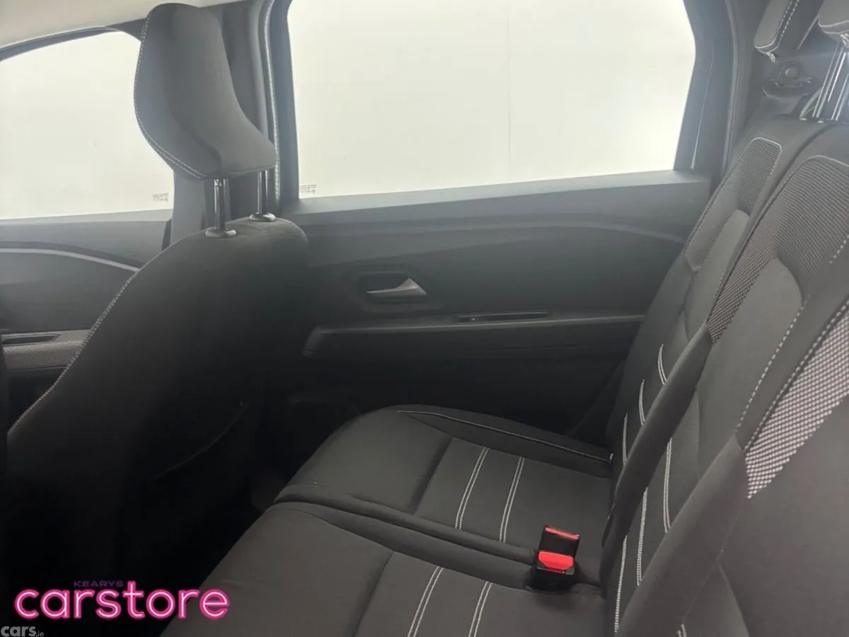 Dacia Jogger Estate, Petrol, 2023, Black