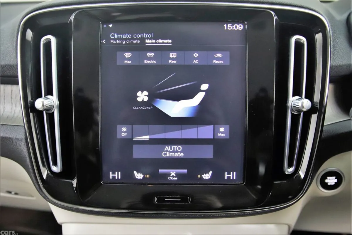 Volvo XC40 Estate, Petrol Plug-in Hybrid, 2020, Grey