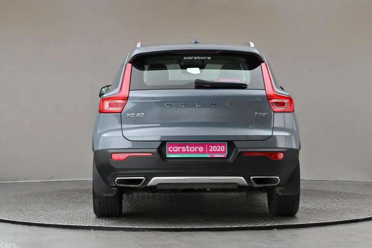 Volvo XC40 Estate, Petrol Plug-in Hybrid, 2020, Grey