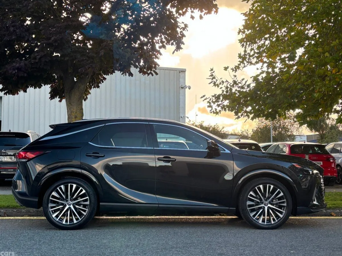 Lexus RX450H+ SUV, Petrol Plug-in Hybrid, 2023, Black
