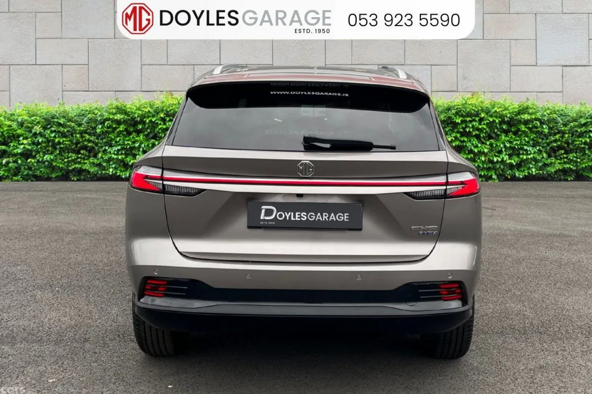 MG HS Hatchback, Petrol Plug-in Hybrid, 2026, Grey